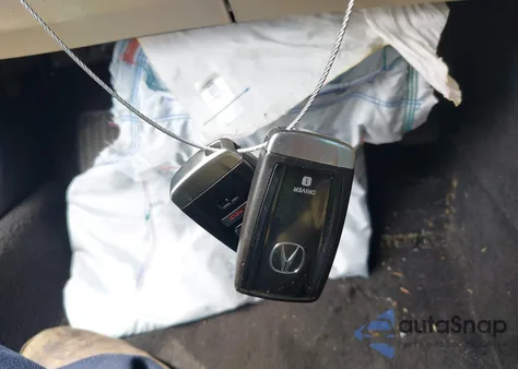 2019 Acura Tlx Standard z USA, uszkodzony, nr VIN 19UUB1F30KA006253